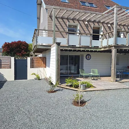 Moderne Avec Terrasse - Proche *