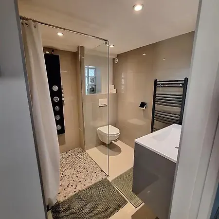 Appartement Moderne Avec Terrasse - Proche Agon-Coutainville