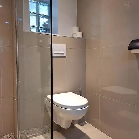 Moderne Avec Terrasse - Proche