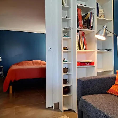 Apartment Moderne Avec Terrasse - Proche
