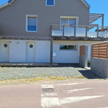 Moderne Avec Terrasse - Proche